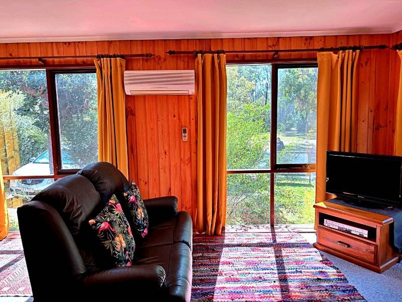 1/33 Bastion Point Road, Mallacoota, Vic 3892 Australia