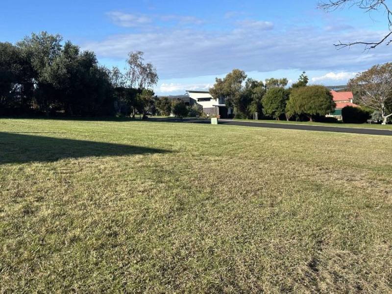 1 Stingray Point, Mallacoota, Vic 3892 Australia