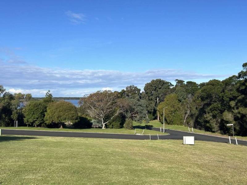 1 Stingray Point, Mallacoota, Vic 3892 Australia