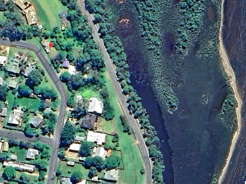 16 Broome Street, Mallacoota, Vic 3892 Australia