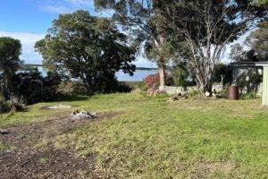 16 Broome Street, Mallacoota, Vic 3892 Australia