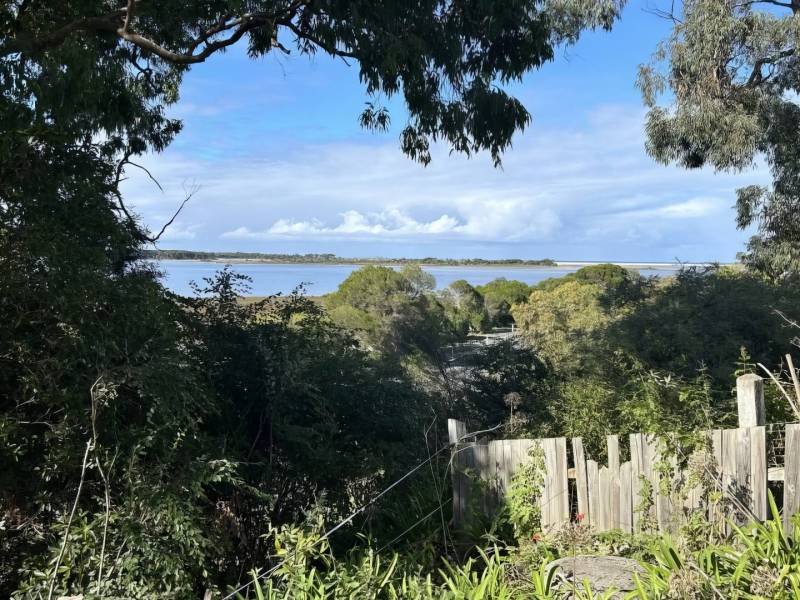 16 Broome Street, Mallacoota, Vic 3892 Australia