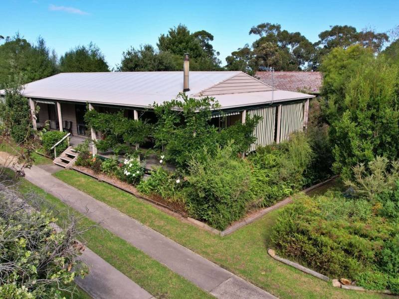 18 Shady Gully Drive, Mallacoota, Vic 3892 Australia