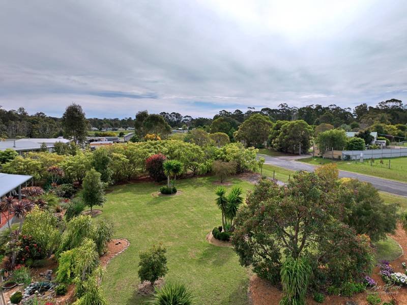 9 NAUTA TERRACE, Mallacoota, VIC 3892 Australia