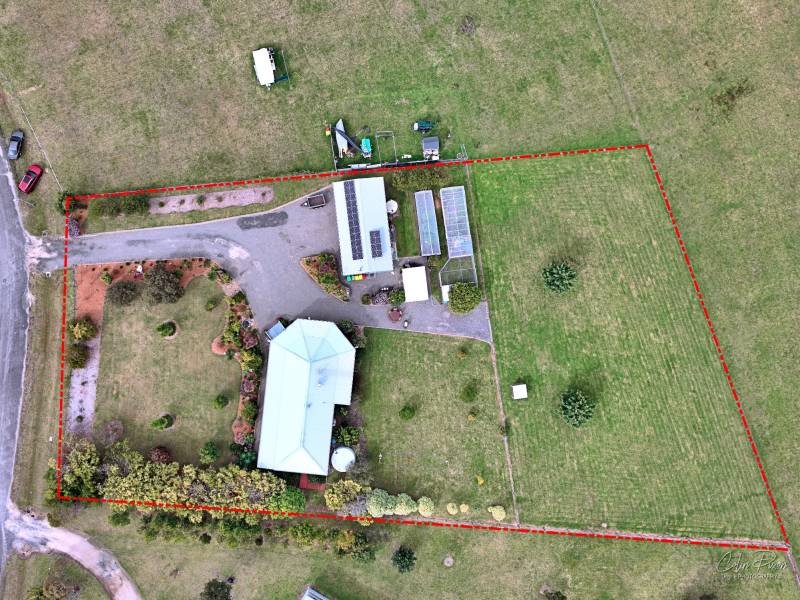 9 NAUTA TERRACE, Mallacoota, VIC 3892 Australia