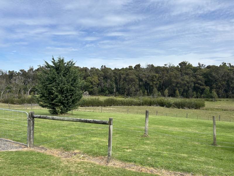 9 NAUTA TERRACE, Mallacoota, VIC 3892 Australia