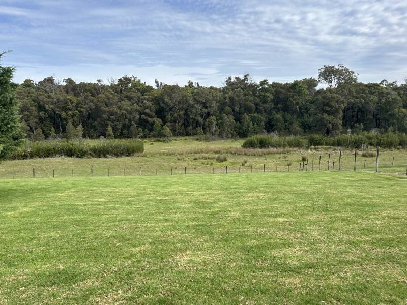9 NAUTA TERRACE, Mallacoota, VIC 3892 Australia