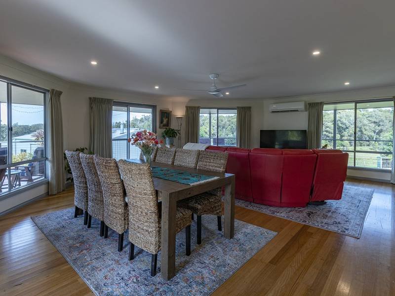 9 NAUTA TERRACE, Mallacoota, VIC 3892 Australia