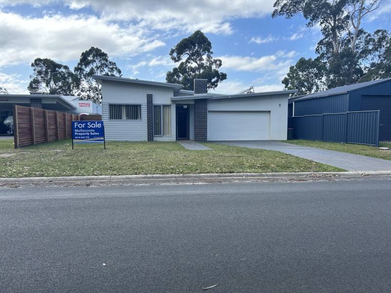 68 Bastion Point Rd, Mallacoota, VIC 3892 Australia