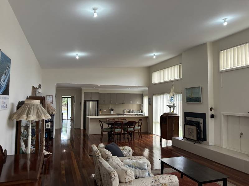 68 Bastion Point Rd, Mallacoota, VIC 3892 Australia