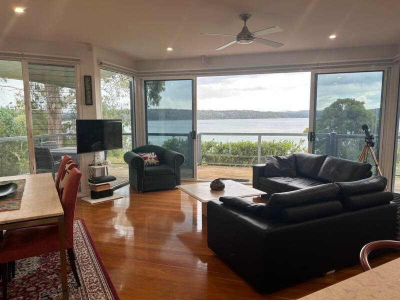 28 Stingray Point, Mallacoota, VIC 3892 Australia